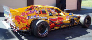 4_9_06rsback_behind_house_0.jpg