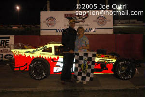 7_22_05victory_lane_biggest_fan.jpg